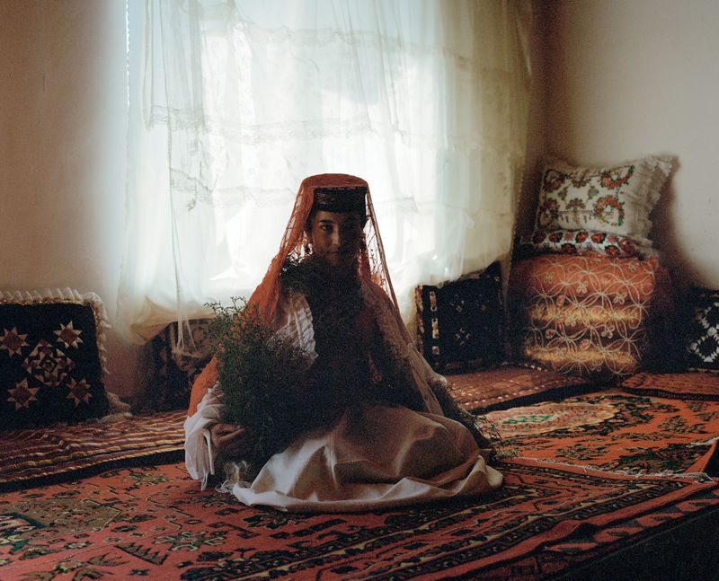 © YANG CHEN - Image from the "The Wilderness, Tajik and Plants" photography project