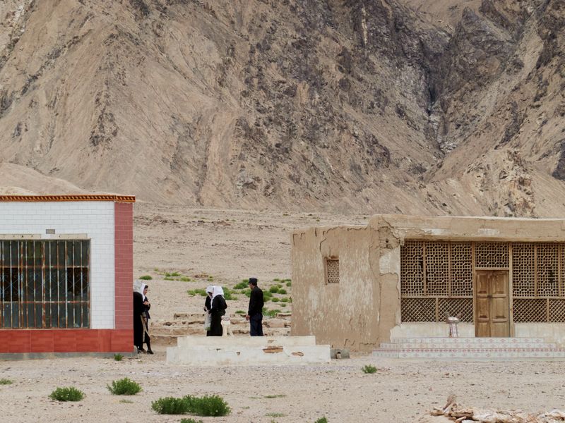 © YANG CHEN - Image from the "The Wilderness, Tajik and Plants" photography project