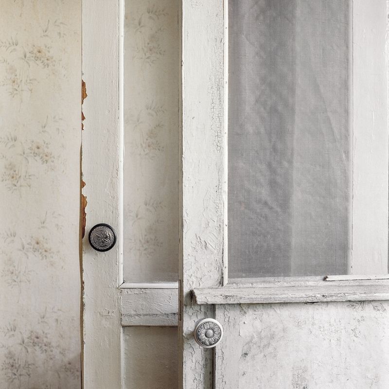 © Eugenia Maximova - Image from the Of Time and Memory photography project