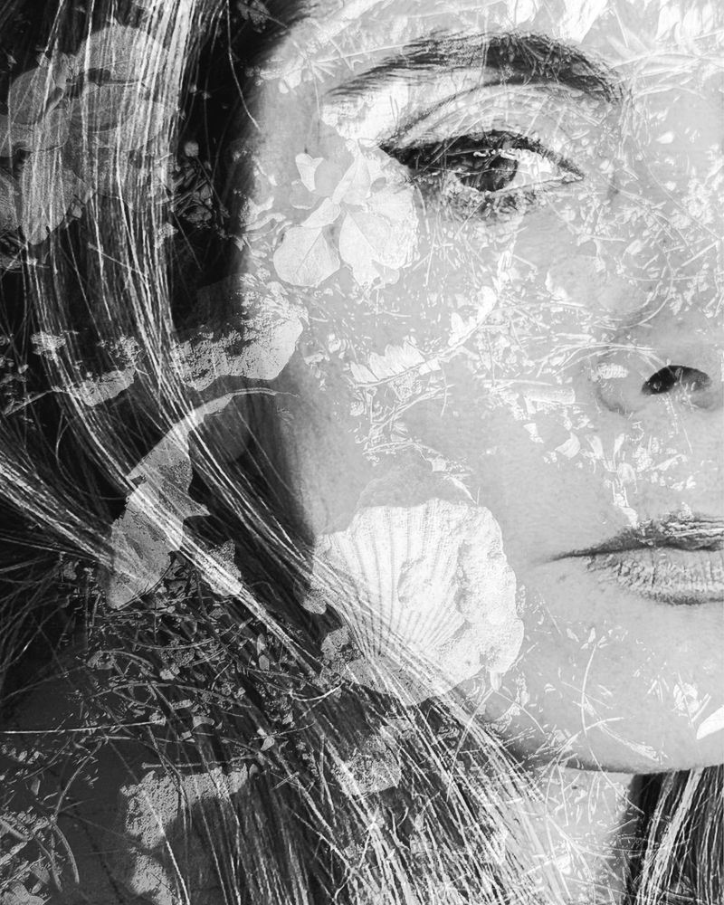 © melissa Guerrero - Image from the "Limerence Reverie" photography project