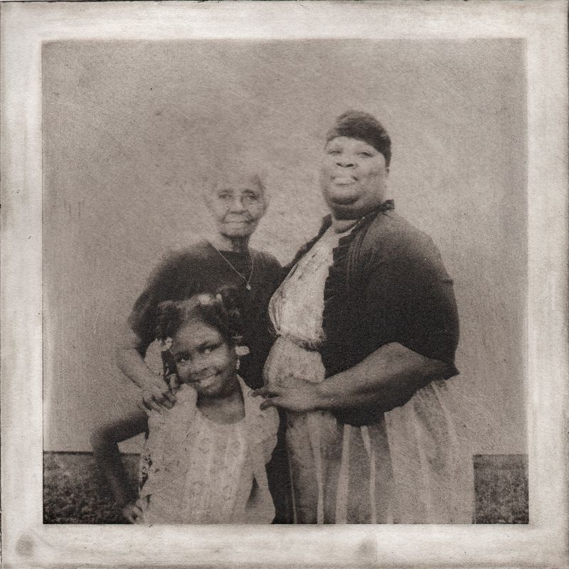 © Gabriella  Demczuk  - Image from the Coming Home: Unionville photography project