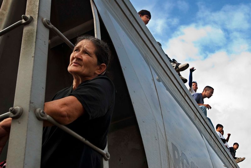 © Encarni Pindado - Image from the Central American Women Migration,  photography project