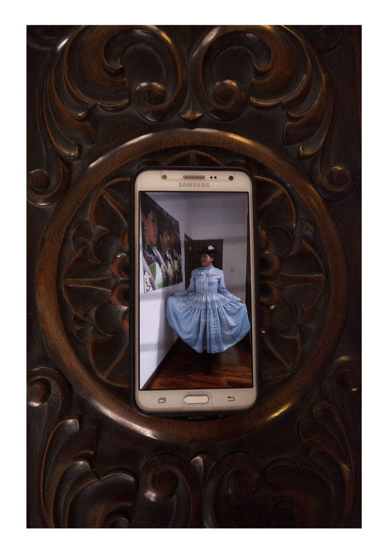 © Sara Aliaga - Image from the Cholita tenias que ser photography project