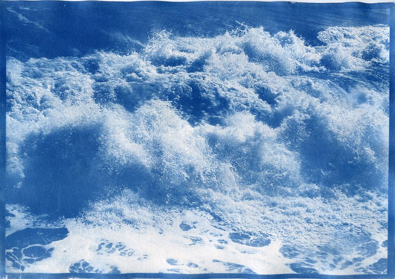 © Louise Enhörning - Image from the LOST TIME, APRODITE BEACH photography project