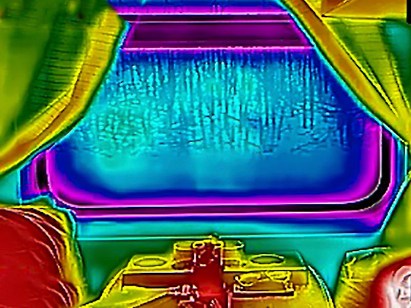 © ROGER GRASAS - Trans-Siberian wagon crossing the taiga between Omsk and Novosibirsk