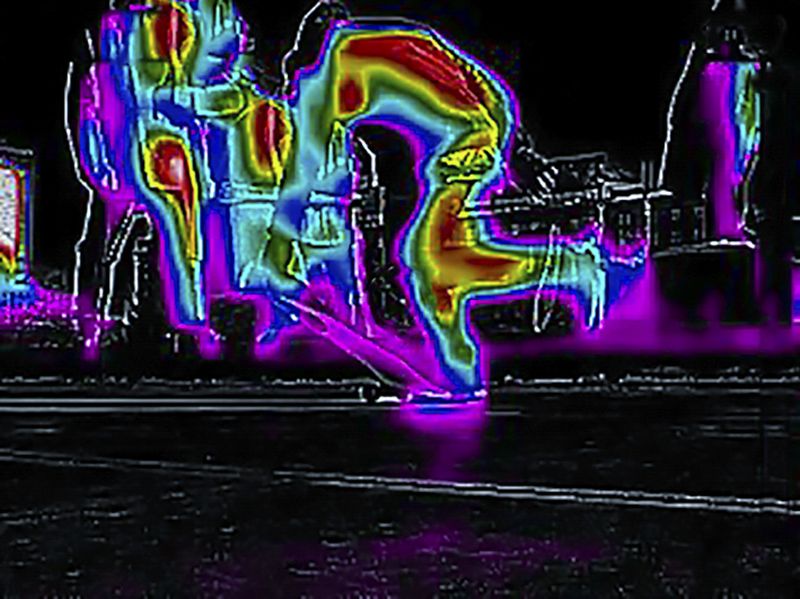 © ROGER GRASAS - Skater in the center of Novosibirsk