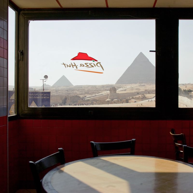 © ROGER GRASAS - Gizeh pyramids, Egypt