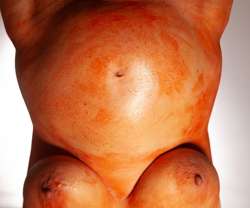 © Alina Gross - Image from the Birth of mother 2022 photography project