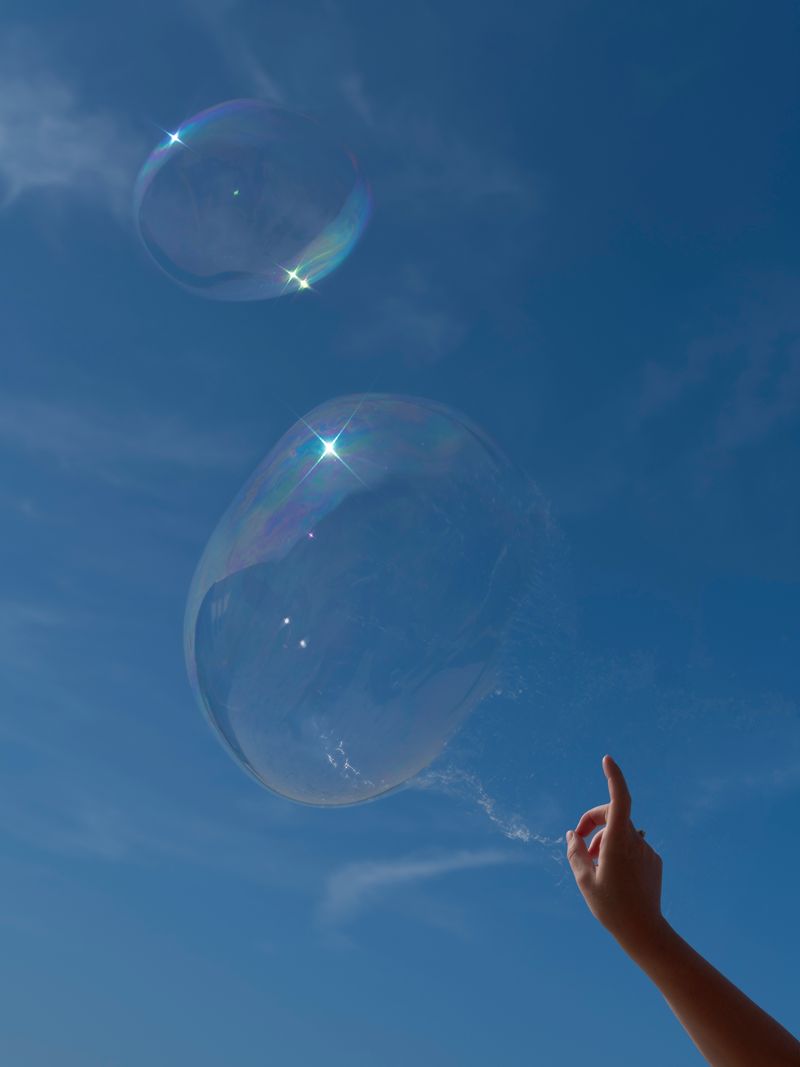 © Anne Nobels - Image from the Burning Lilies photography project