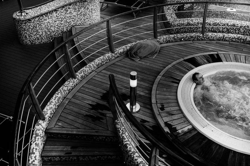 © Simona Bonanno - Passenger realising in a jacuzzi. At sea, 2017