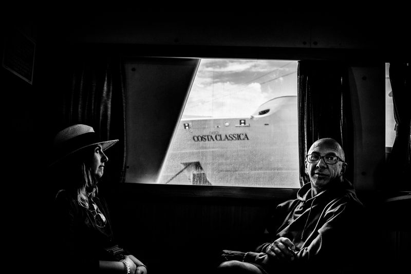 © Simona Bonanno - Passengers on the tender during the crossing to reach the island of Mykonos. Mykonos, Greece 2017