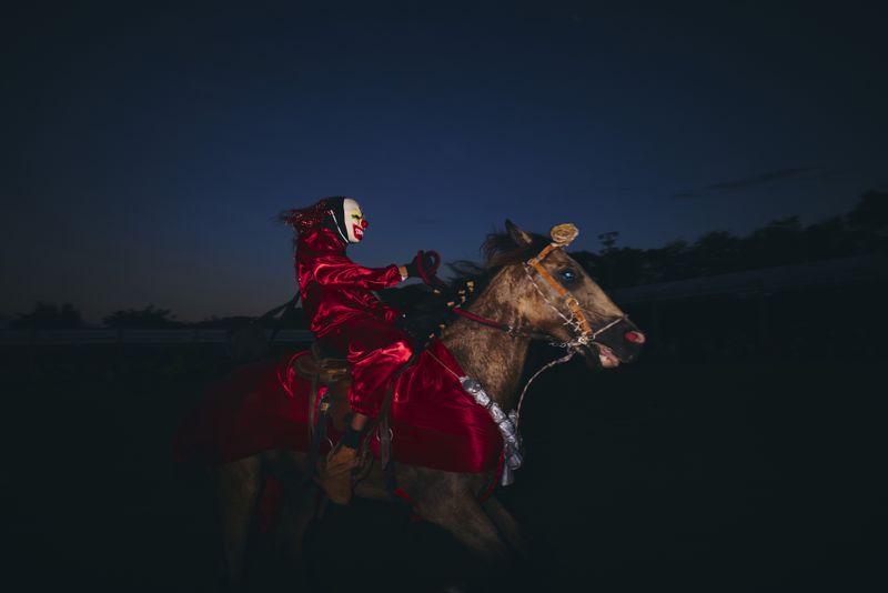 © Leopoldo Mendonça - Image from the CURUCUCU DIVINO photography project
