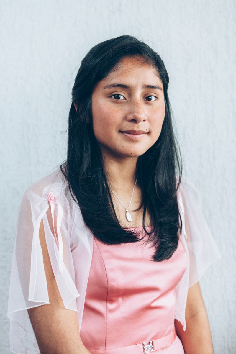 © Catalina Kulczar-Marin - Image from the Quinceañeras photography project