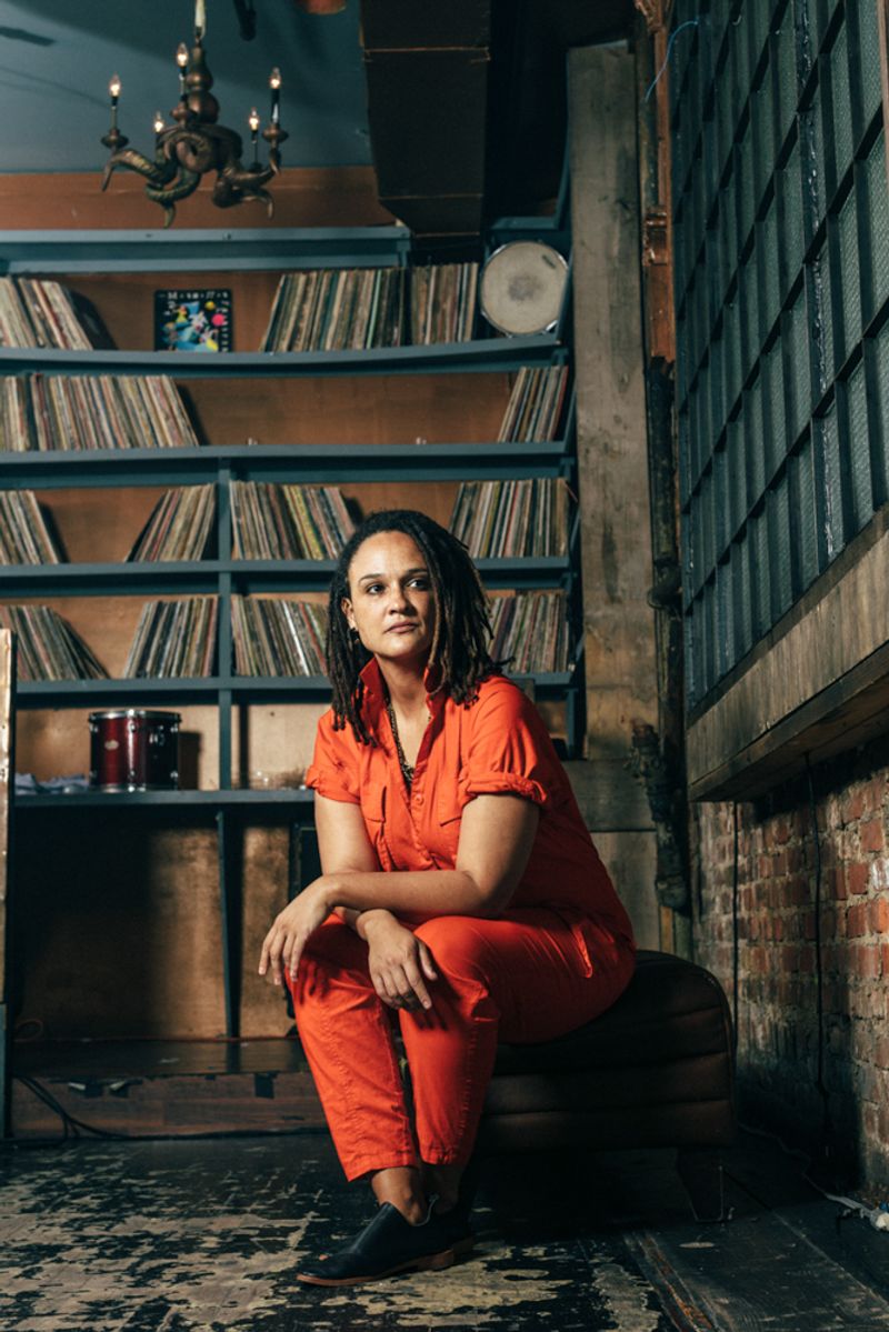 © Catalina Kulczar-Marin - The Hum is