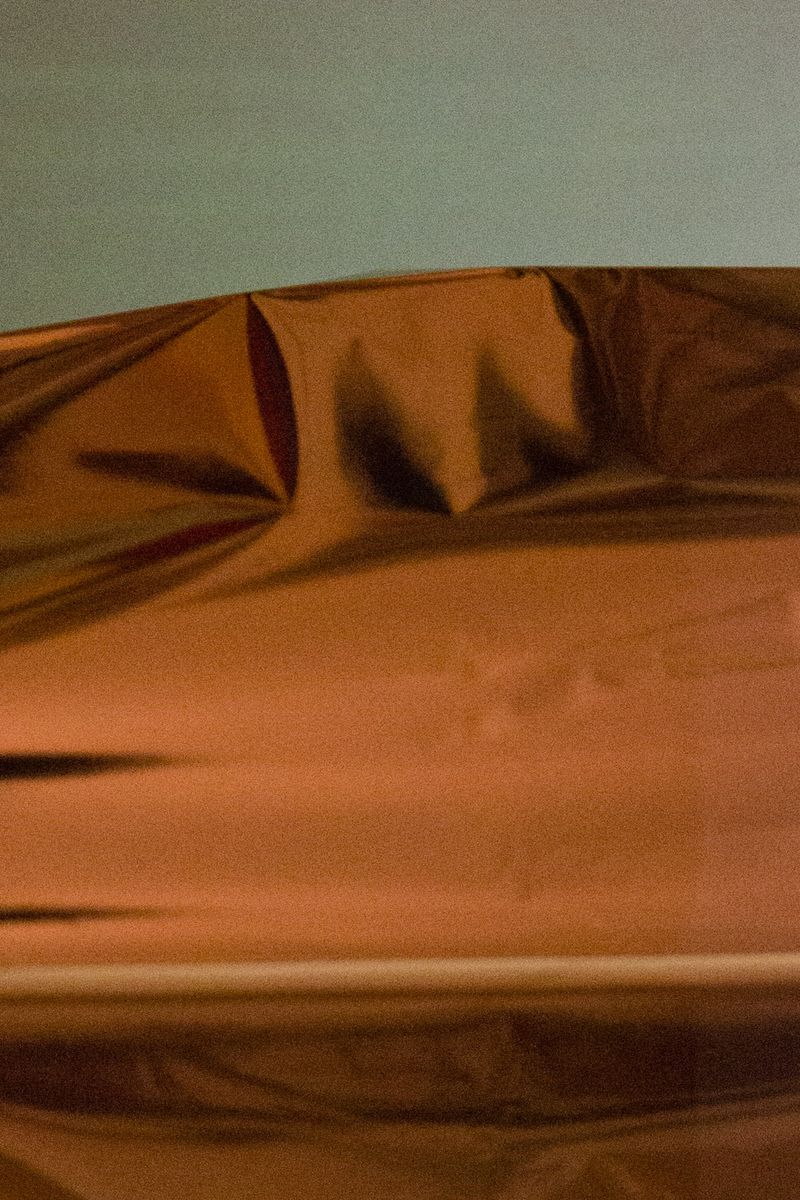 © Carola Lampe - Image from the Tell Me What To See photography project