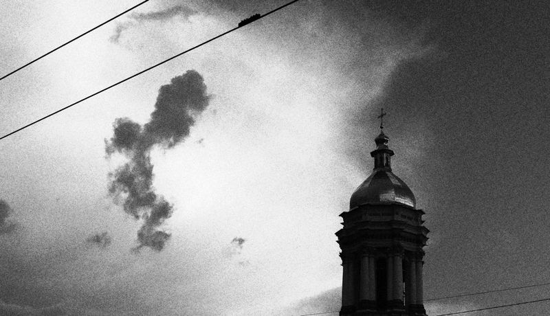 © Yuki Katze - Image from the Stop Time photography project