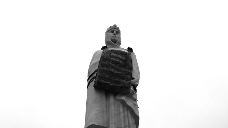 © Yuki Katze - Image from the Stop Time photography project