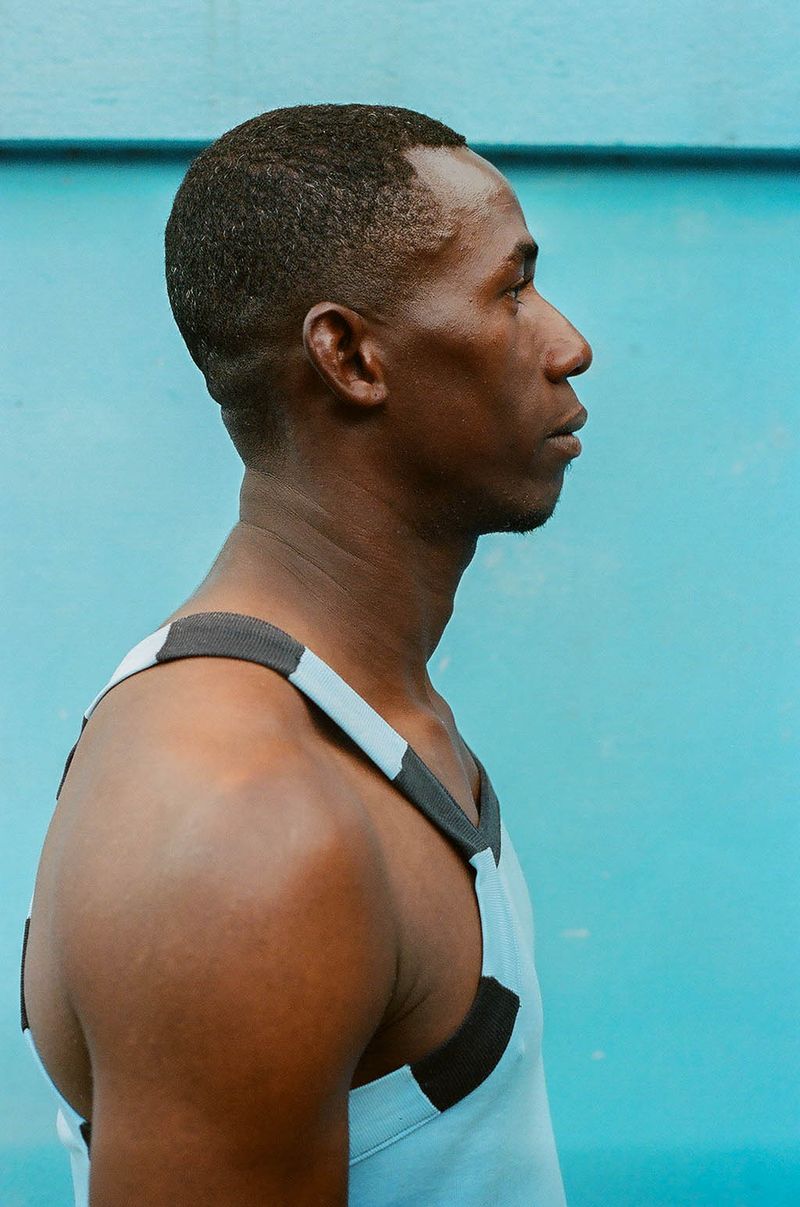 © Diego Urbina - Image from the I will never get used to the cold photography project