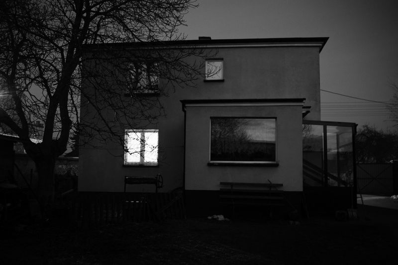 © Michal Adamski - Image from the I can't get through the chaos photography project