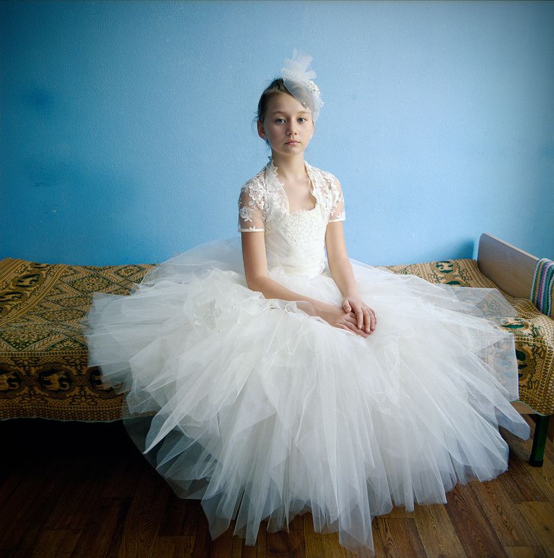 © Michal Chelbin - Image from the HOw to Dance the Waltz photography project