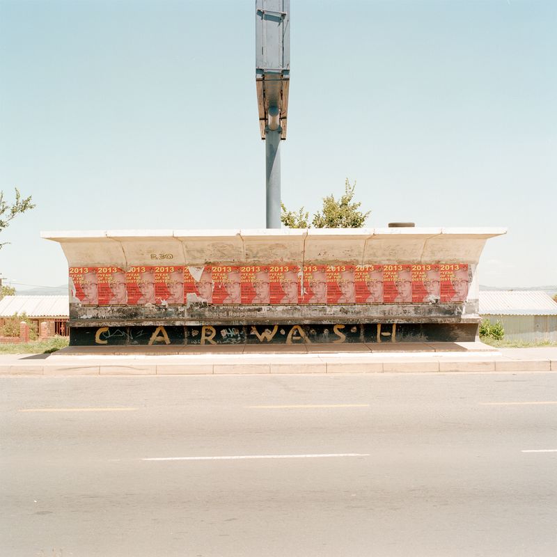 © Claudio Rasano - Image from the EVERYONE LIVE IN THE SAME PLACE LIKE BEFORE photography project