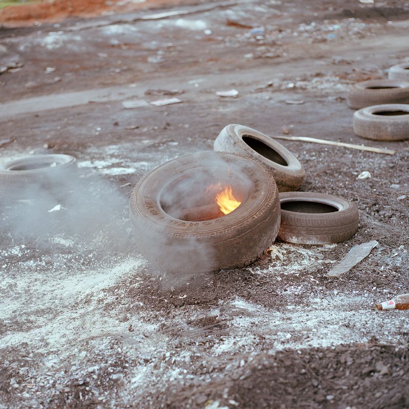 © Claudio Rasano - Image from the EVERYONE LIVE IN THE SAME PLACE LIKE BEFORE photography project