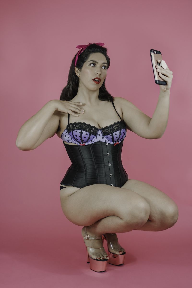 © Chantal Lesley - Posed and Posted