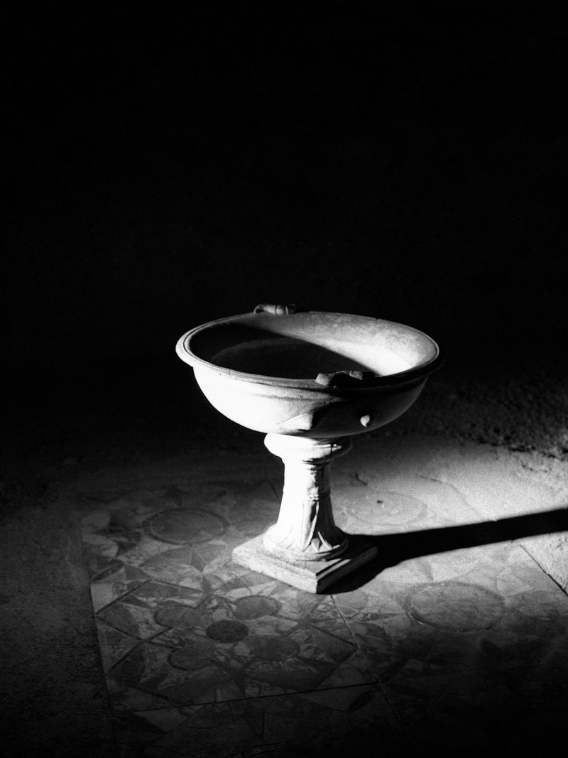 © Greta Valente - Image from the Tell us of Pain photography project