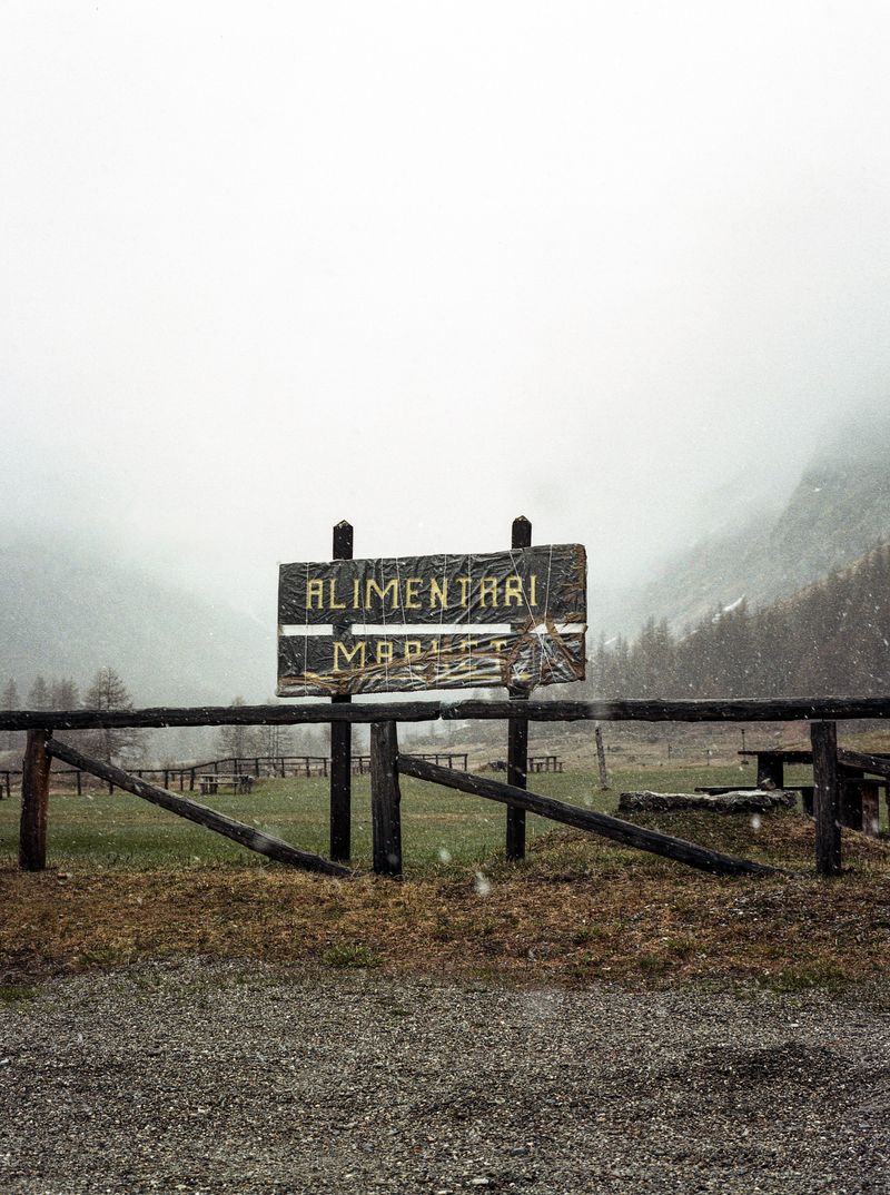 © Greta Valente - Image from the Y è pi de ten que de via photography project