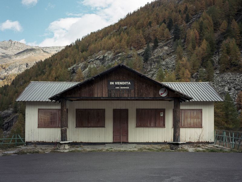 © Greta Valente - Image from the Y è pi de ten que de via photography project