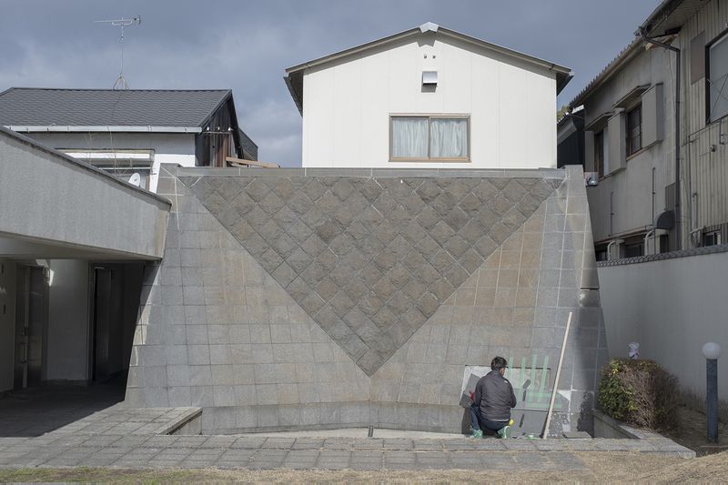 © V - Image from the Origami photography project