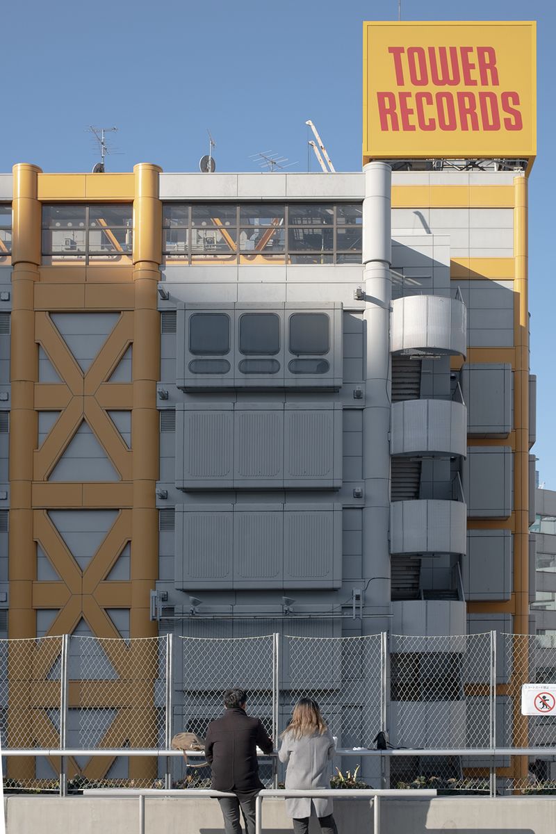 © V - Image from the Origami photography project