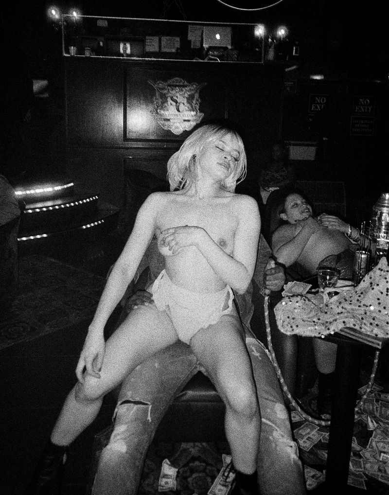 © Elizabeth Waterman - Image from the Dark Angels photography project