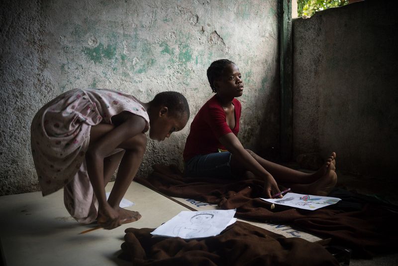 © Cristina Baussan - Image from the Stay with Me photography project