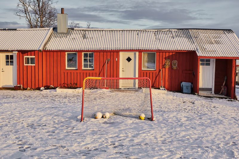 © Gregor Kallina - Image from the Iron Heart photography project