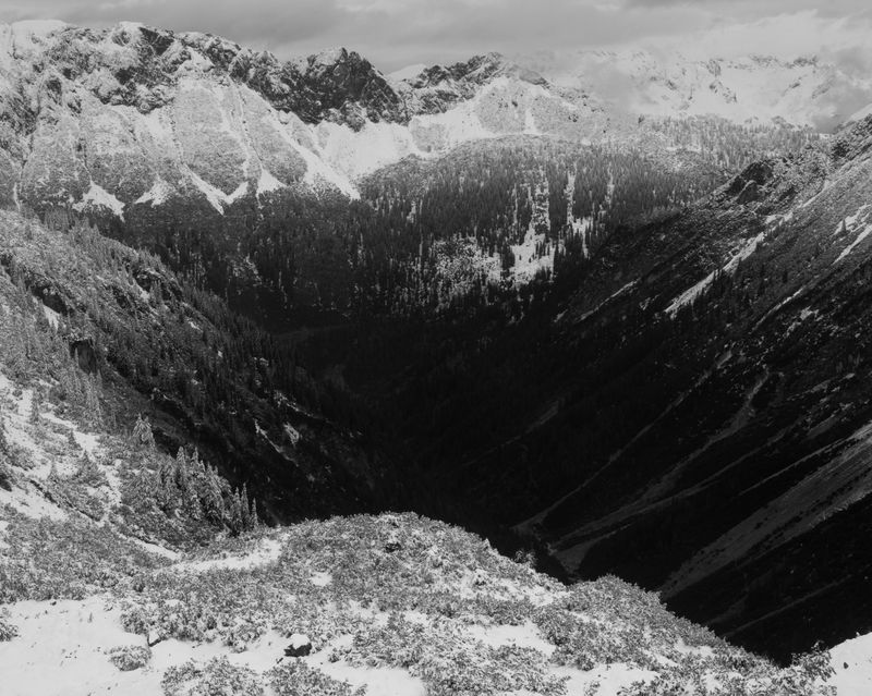 © rick van der klooster - Image from the A Conversation between the Mountain and the River photography project