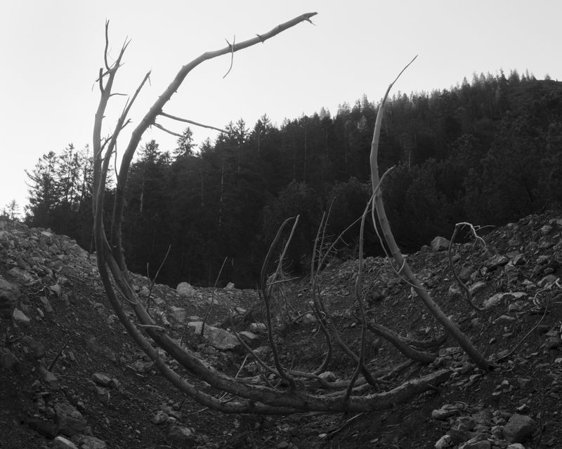 © rick van der klooster - Image from the A Conversation between the Mountain and the River photography project