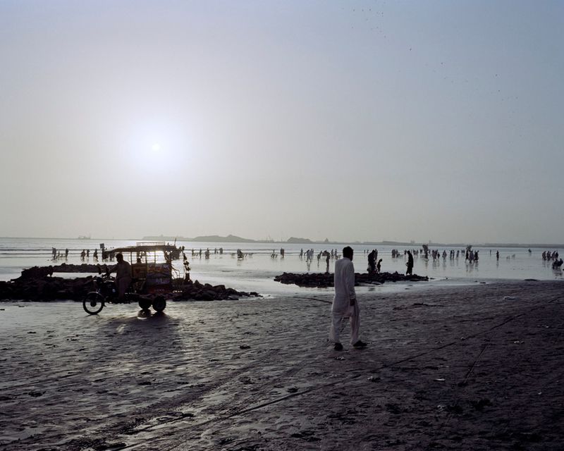 © Valentino Bellini - Image from the Karachi_City of Eagles photography project