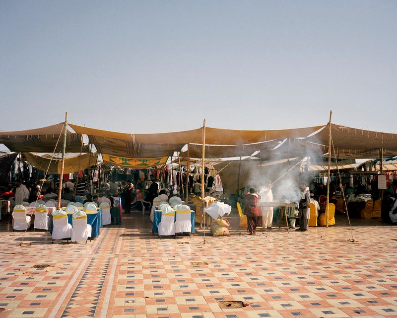 © Valentino Bellini - Image from the Karachi_City of Eagles photography project