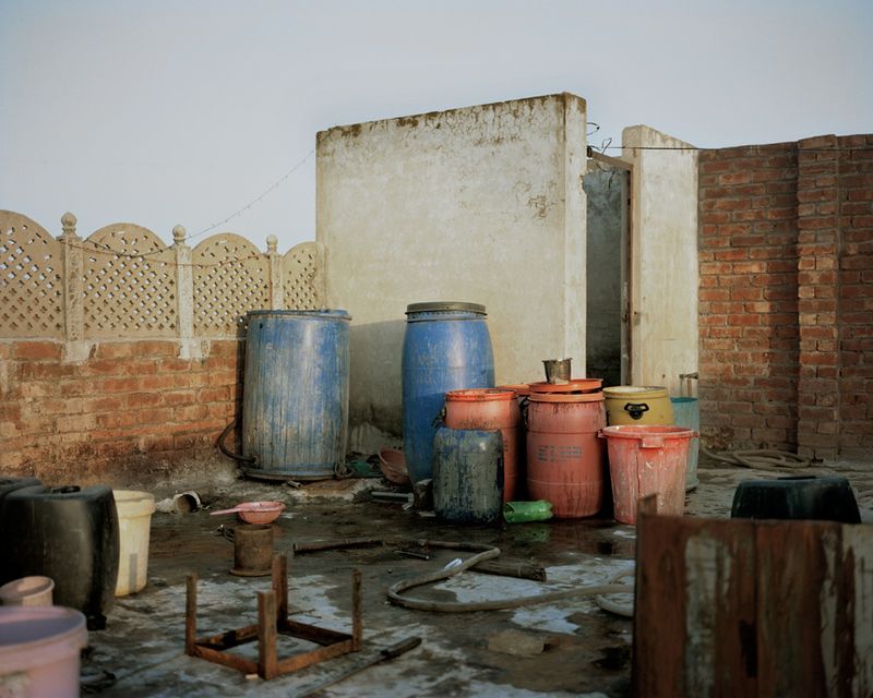 © Valentino Bellini - Image from the BIT ROT Project photography project