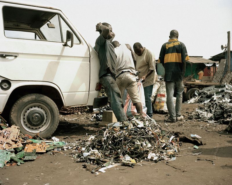 © Valentino Bellini - Image from the BIT ROT Project photography project