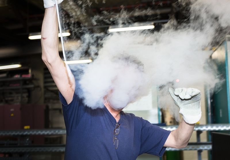 © Kevin Fuchs - Liquid nitrogen refilling BESSY II