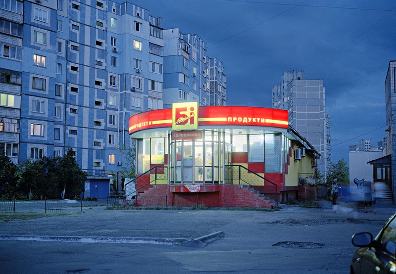 © Sasha Rudensky - Image from the Brightness photography project