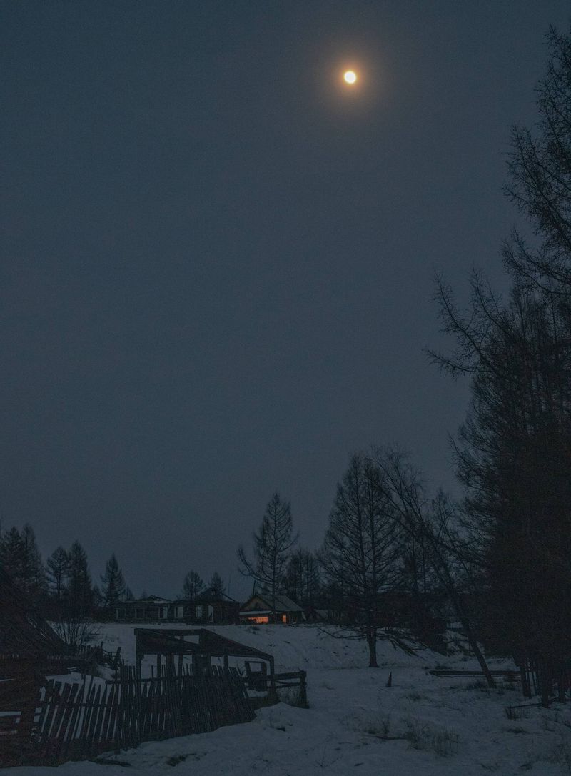 © Vasily Pindyurin - Image from the Mokla photography project