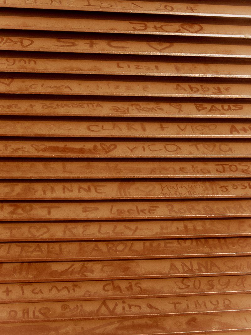 © Willie Franklin - Image from the Middle Distance photography project