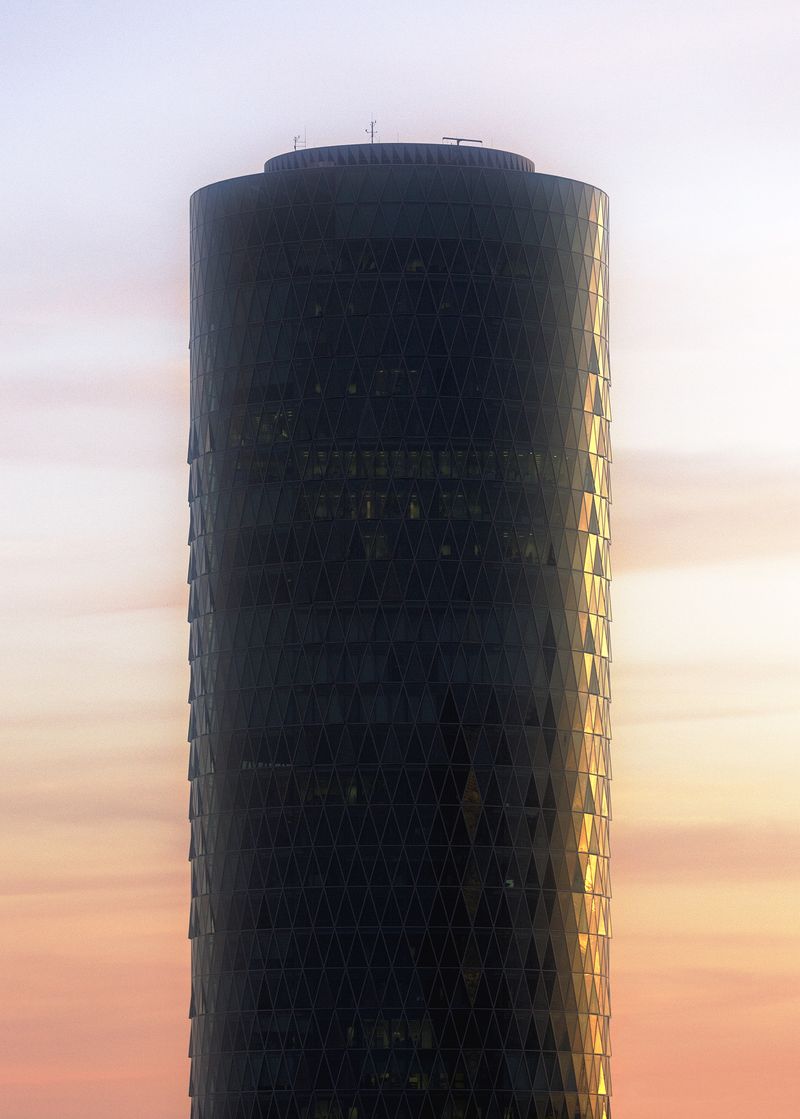 © Bastien Gomez - Image from the Ethereal photography project