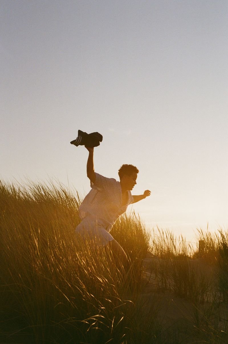 © Tengbeh Kamara - Image from the Two Warm Weeks photography project
