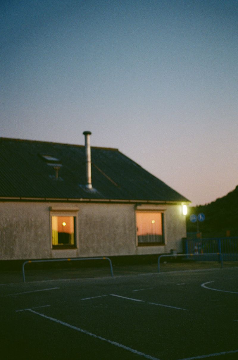 © Tengbeh Kamara - Image from the Two Warm Weeks photography project