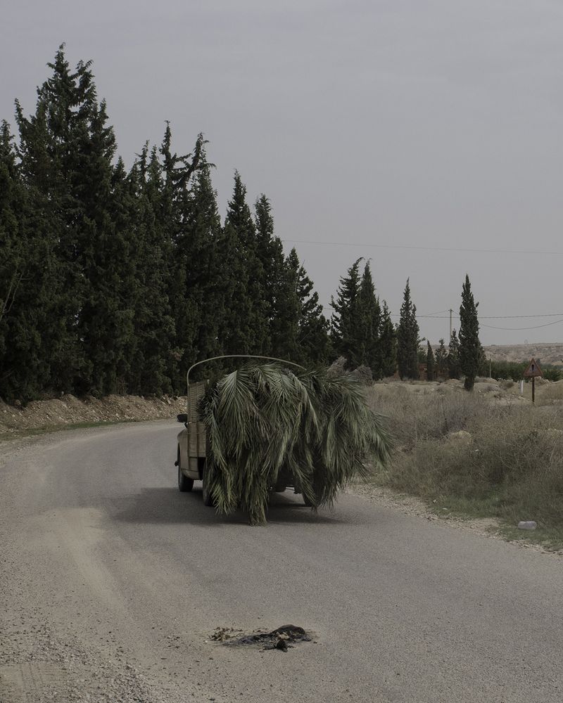 © Enrico Doria - A street close to the Rahmeni field
