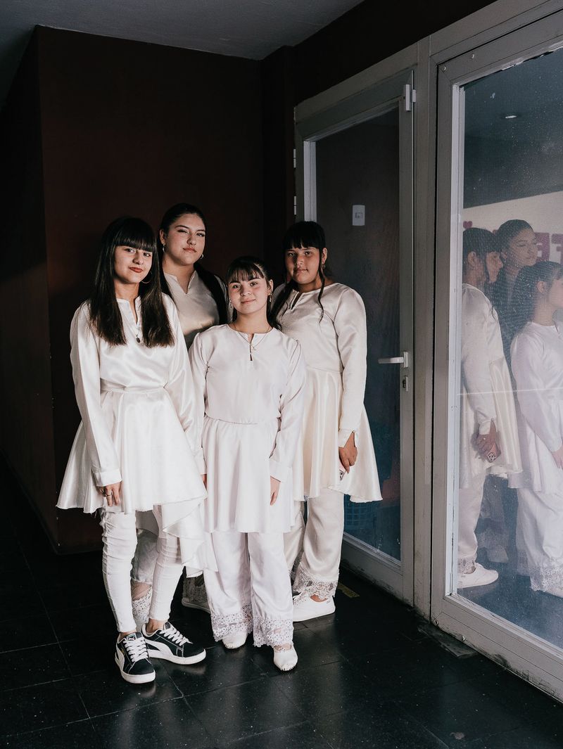 © Almendra Fantilli - Girls from the Macadesh dance group at Ministerio Templo La Hermosa church, Córdoba, Argentina, January 2025.